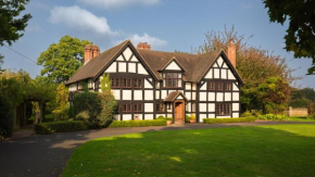 Tudor Manor
